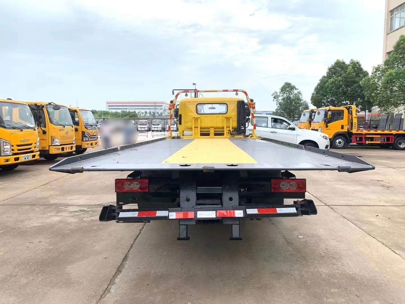 福田清障车 拖车 回滚清障车