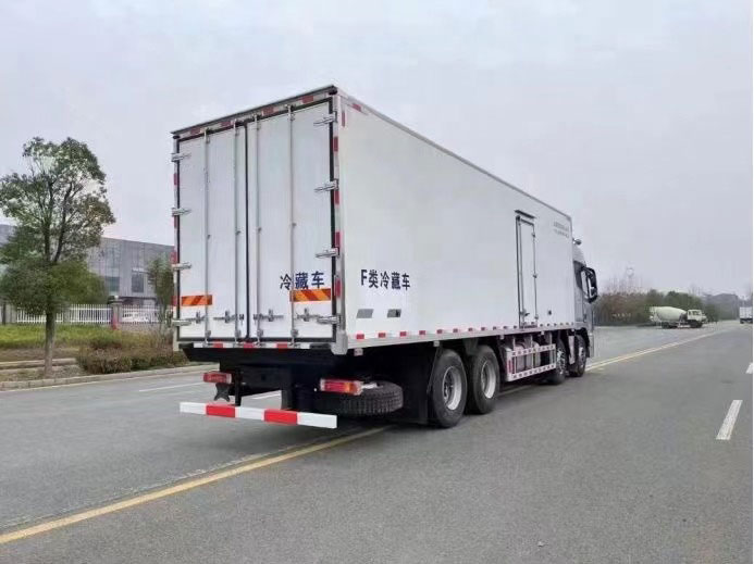 运输用欧 3 柴油冷藏车